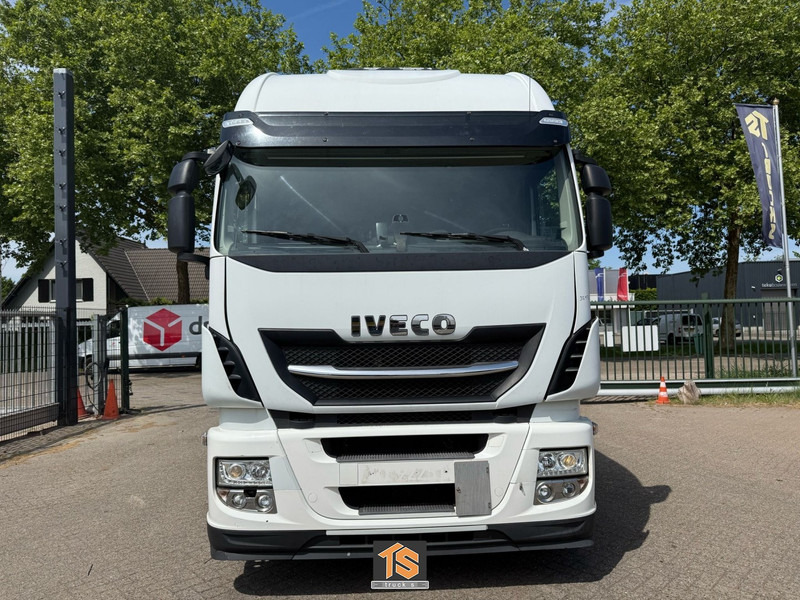 Iveco AS 420 AUTOMATIC - EURO 6 - 2 TANKS - 4X AVAILABLE - TOP! - Cabeza tractora: foto 5 Iveco AS 420 AUTOMATIC - EURO 6 - 2 TANKS - 4X AVAILABLE - TOP! - Cabeza tractora: foto 5