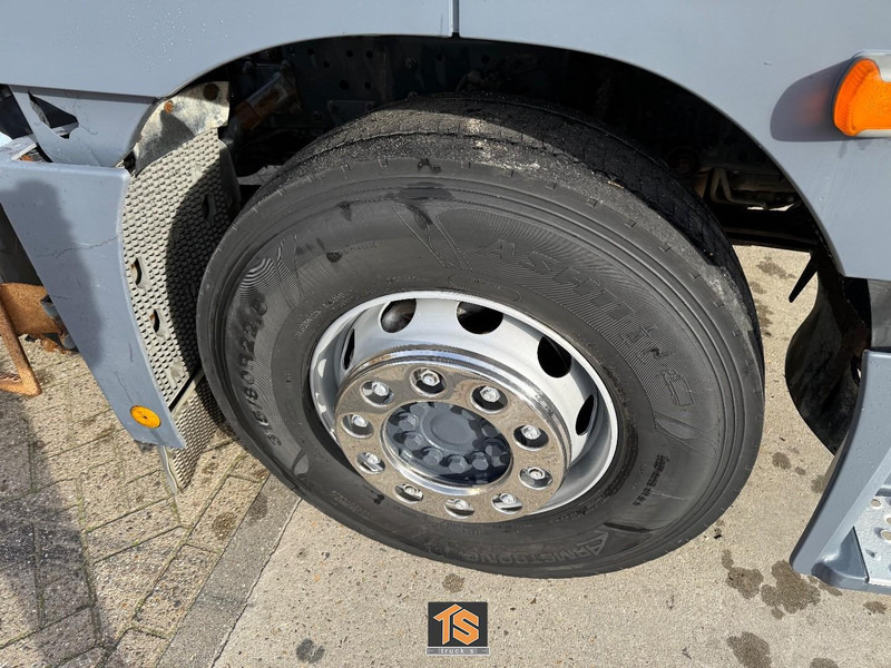 Mercedes-Benz AXOR 18.40 MP3 - MANUAL - TOP TRUCK - Cabeza tractora: foto 4 Mercedes-Benz AXOR 18.40 MP3 - MANUAL - TOP TRUCK - Cabeza tractora: foto 4