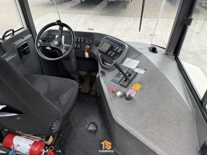Kalmar T2 TERMINAL TRUCK - 11423 HOURS - TOP! - Tractor industrial: foto 5 Kalmar T2 TERMINAL TRUCK - 11423 HOURS - TOP! - Tractor industrial: foto 5
