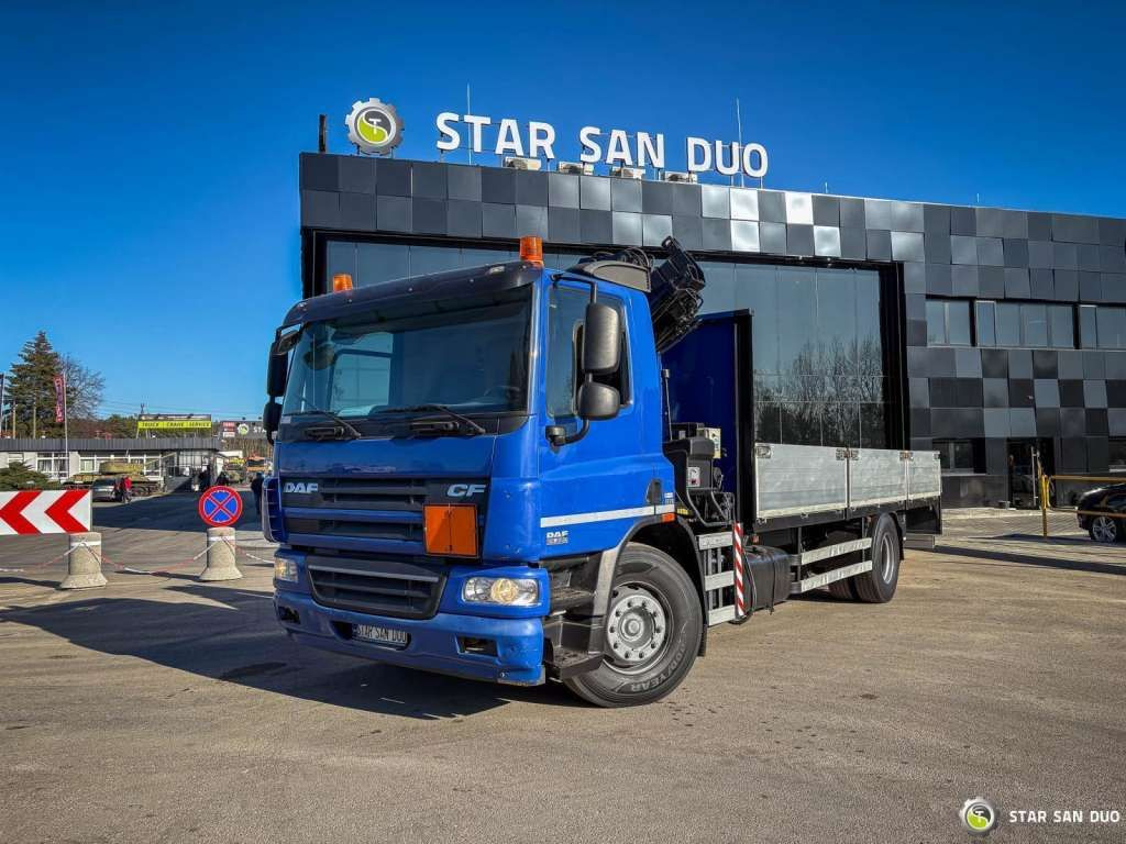 DAF CF 65 4x2 HIAB 144 E-3 HDS Crane Euro 5 - Camión grúa: foto 4 DAF CF 65 4x2 HIAB 144 E-3 HDS Crane Euro 5 - Camión grúa: foto 4
