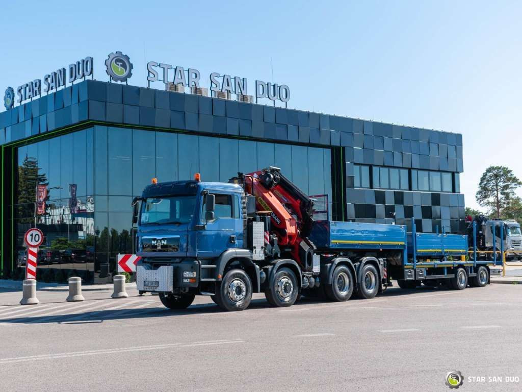MAN TGA 35.440 8X6H PALFINGER 60002 Semi-trailer - Camión grúa: foto 5 MAN TGA 35.440 8X6H PALFINGER 60002 Semi-trailer - Camión grúa: foto 5