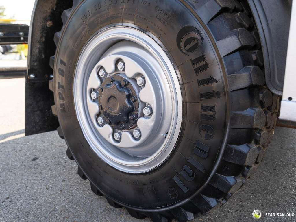 Leasing de  MAN  TGM 13.240 4x4 BL Double Cab Camper BUS MAN  TGM 13.240 4x4 BL Double Cab Camper BUS: foto 23