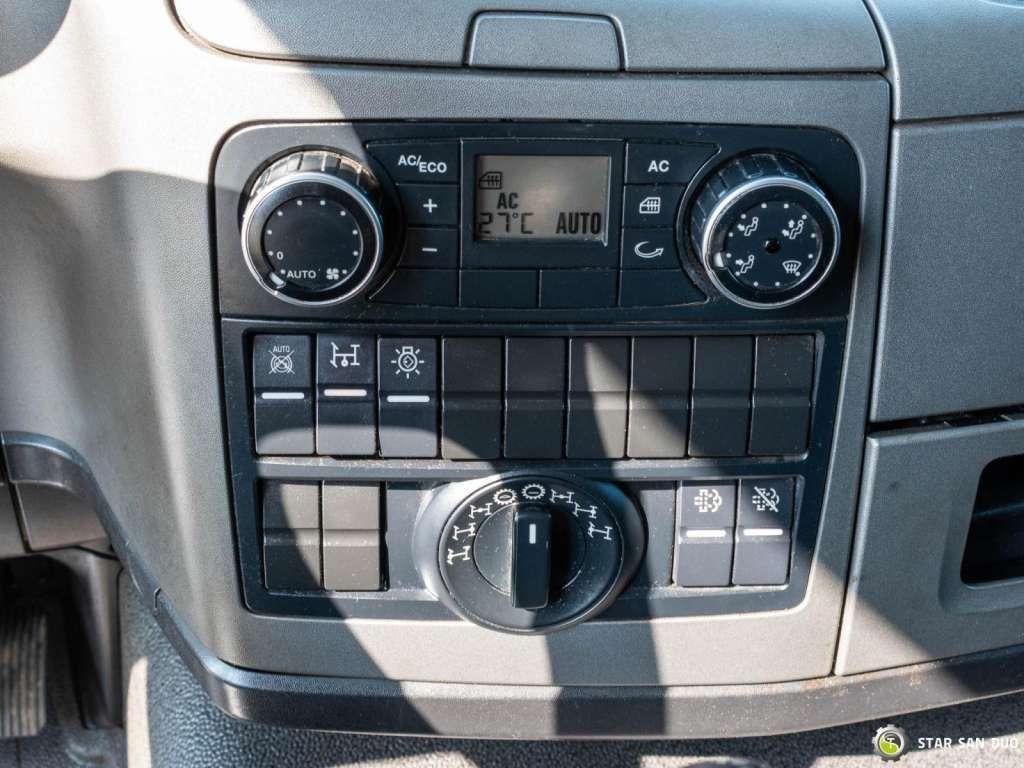 Camión grúa MAN  TGM 18.250 4x4 Fassi F215A.0.23 Active HDS Cran: foto 15