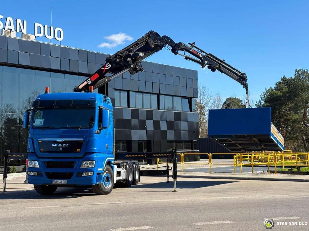 MAN TGS 33.480 6x4 HIAB 377E-5 HIPRO Crane - Camión grúa: foto 1 MAN TGS 33.480 6x4 HIAB 377E-5 HIPRO Crane - Camión grúa: foto 1