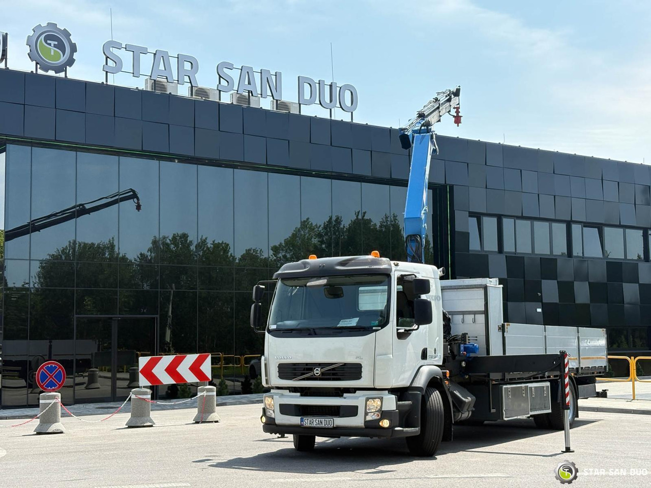 - Camión grúa: foto 3 - Camión grúa: foto 3