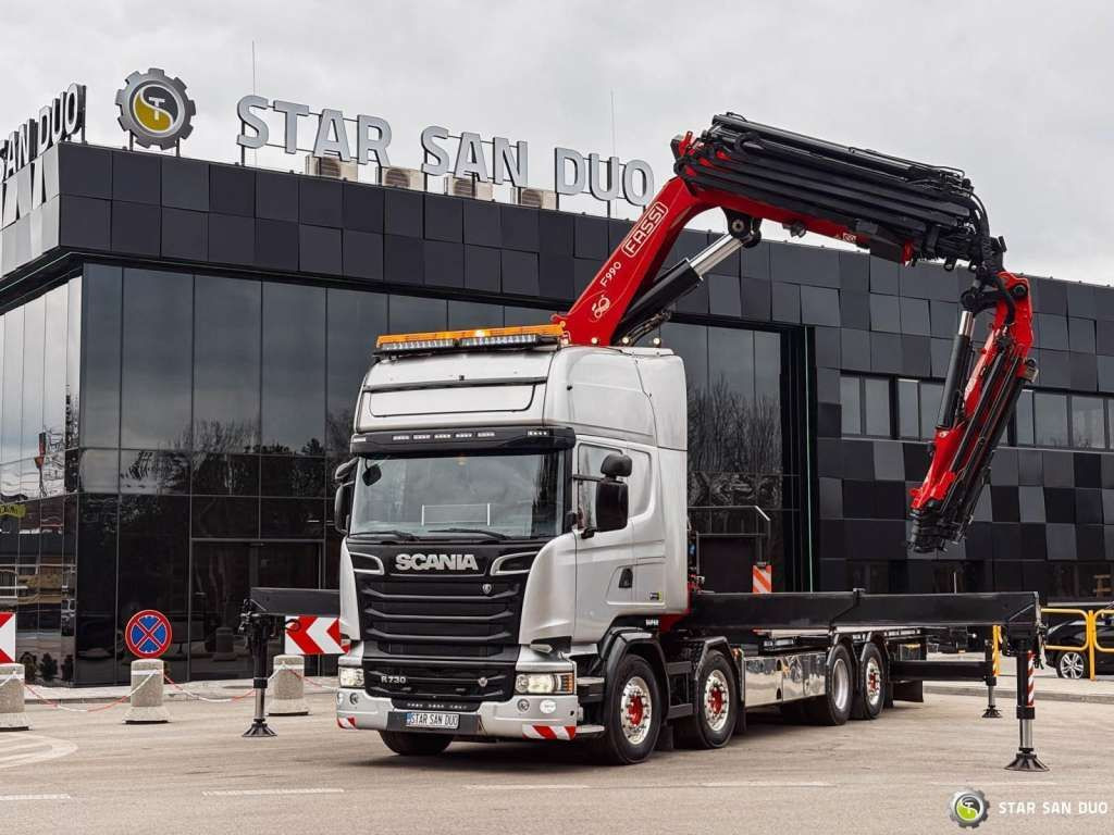 Scania R730 8x2 Fassi F990 Fly Jib 30m Crane Euro 6 - Camión grúa: foto 2 Scania R730 8x2 Fassi F990 Fly Jib 30m Crane Euro 6 - Camión grúa: foto 2