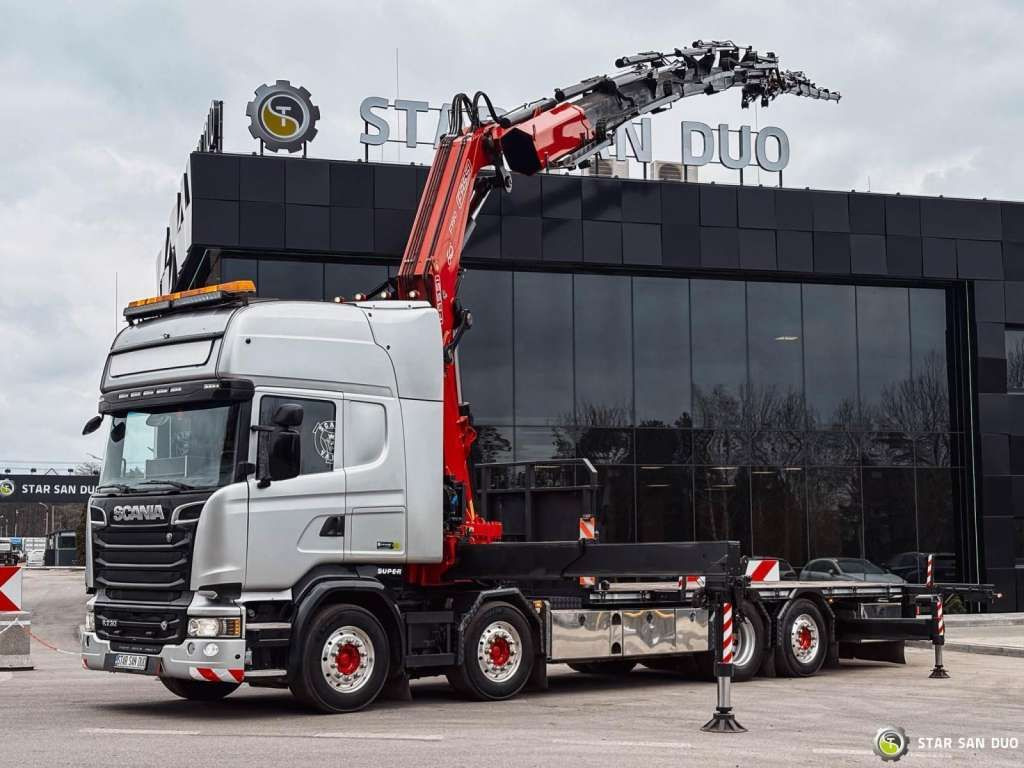 Scania R730 8x2 Fassi F990 Fly Jib 30m Crane Euro 6 - Camión grúa: foto 1 Scania R730 8x2 Fassi F990 Fly Jib 30m Crane Euro 6 - Camión grúa: foto 1