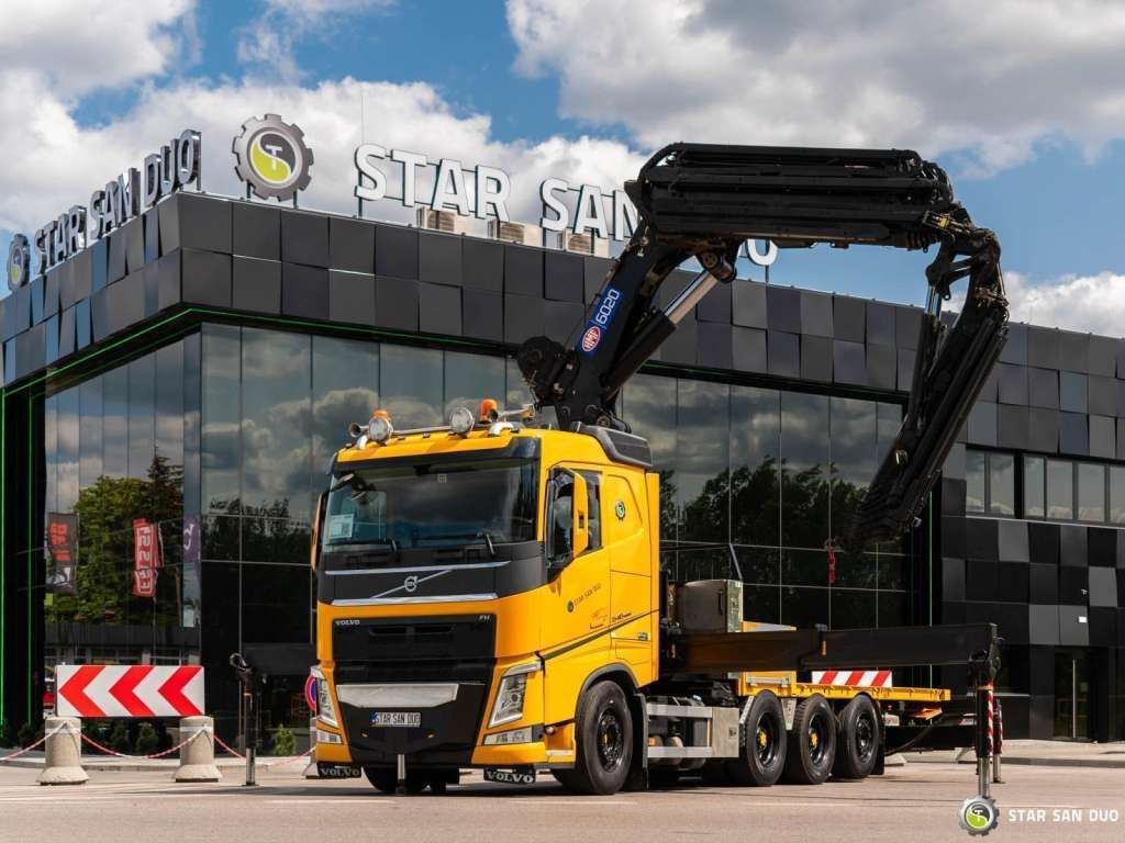 Volvo  FH 540 8x4 HMF 6020 Fly Jib Winch - Camión grúa: foto 5 Volvo  FH 540 8x4 HMF 6020 Fly Jib Winch - Camión grúa: foto 5