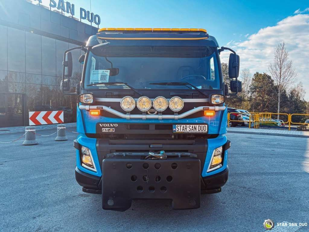 Volvo FMX 410 6x2 PALFINGER PK 18002 Crane 340 Hours - Camión grúa: foto 3 Volvo FMX 410 6x2 PALFINGER PK 18002 Crane 340 Hours - Camión grúa: foto 3