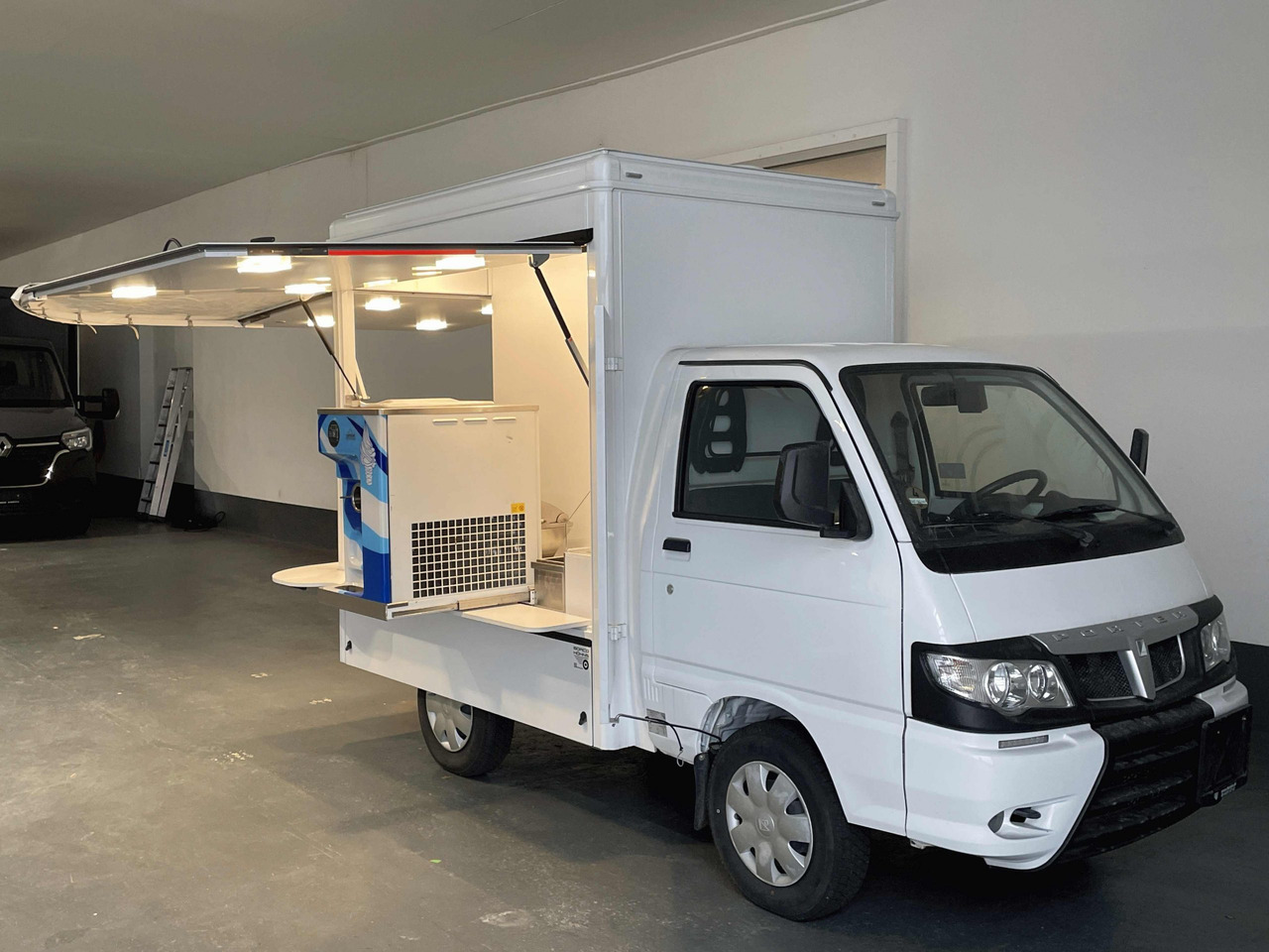 Mobil BORCO HÖHNS - Camión tienda: foto 4 Mobil BORCO HÖHNS - Camión tienda: foto 4