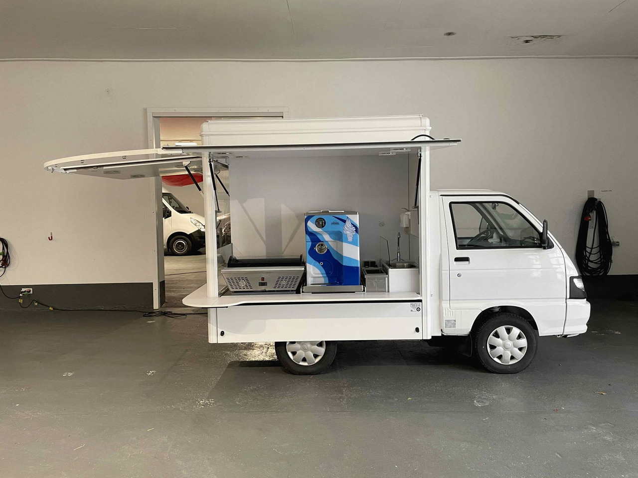 Piaggio Porter - Camión tienda: foto 3 Piaggio Porter - Camión tienda: foto 3