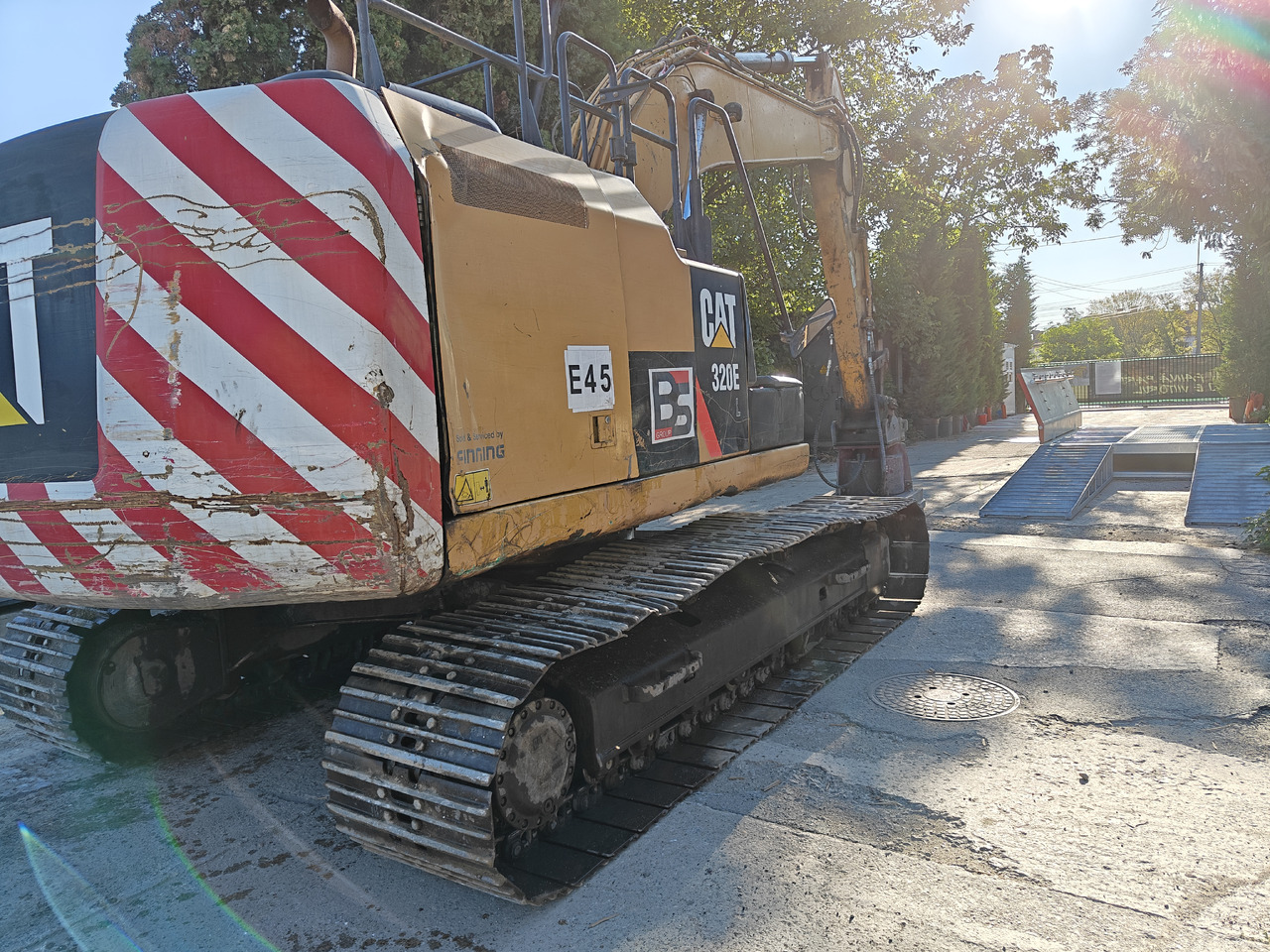 CATERPILLAR 320 EL - Excavadora: foto 1 CATERPILLAR 320 EL - Excavadora: foto 1