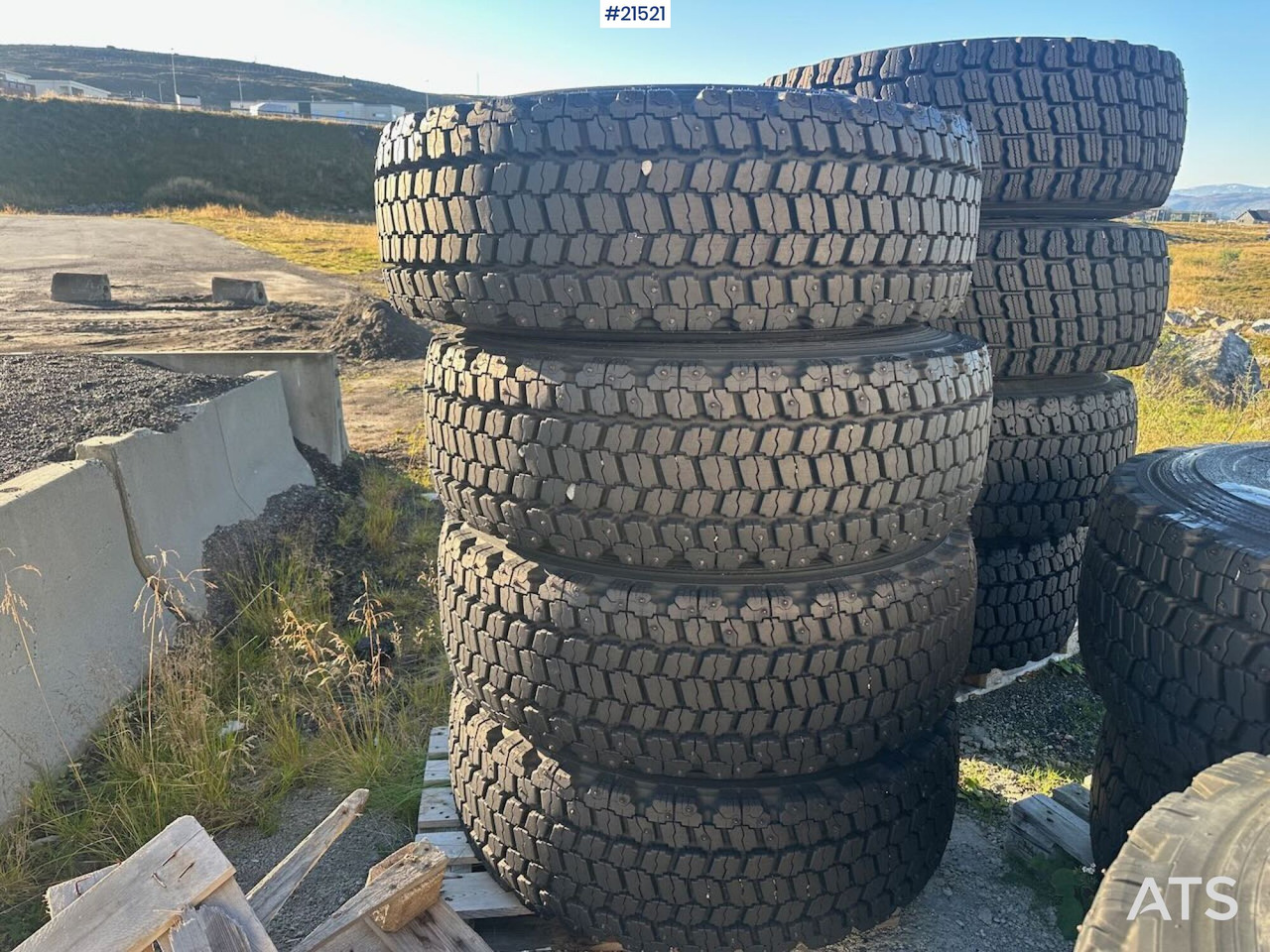 Bridgestone dekk - Neumático para Maquinaria de construcción: foto 2 Bridgestone dekk - Neumático para Maquinaria de construcción: foto 2