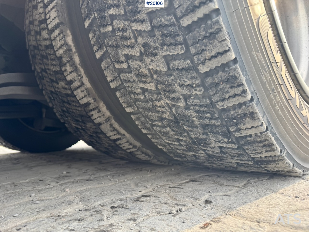 Cabeza tractora Scania S590: foto 14