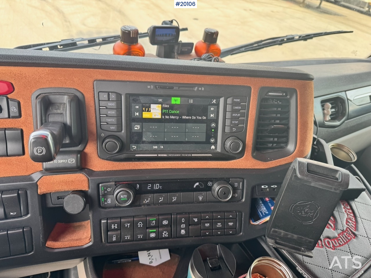 Cabeza tractora Scania S590: foto 26