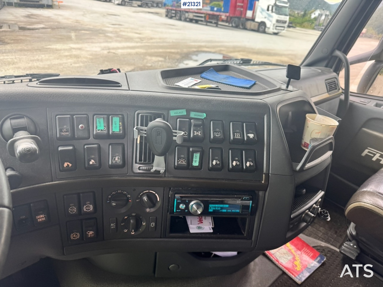 Cabeza tractora Volvo FH16 660: foto 24