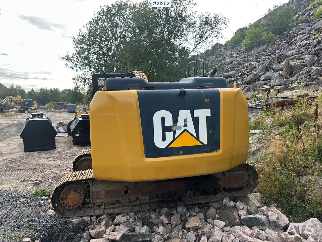 Caterpillar 323E - Excavadora de cadenas: foto 3 Caterpillar 323E - Excavadora de cadenas: foto 3