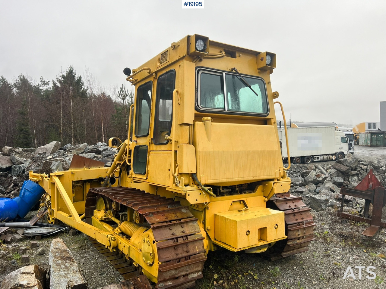Caterpillar D5B - Bulldozer: foto 1 Caterpillar D5B - Bulldozer: foto 1