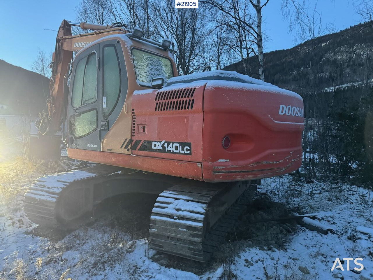 Doosan DX140LC Beltegraver m/ Engcon tilt og 2 skuffer. Nye belter. - Excavadora de cadenas: foto 5 Doosan DX140LC Beltegraver m/ Engcon tilt og 2 skuffer. Nye belter. - Excavadora de cadenas: foto 5