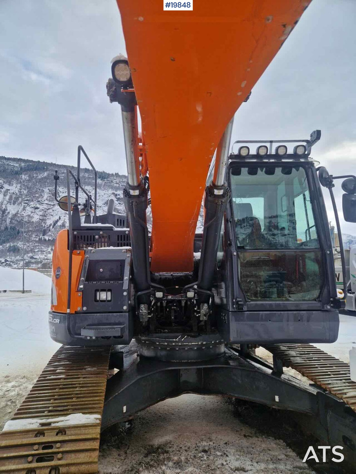 Excavadora Doosan DX235LC-5: foto 8