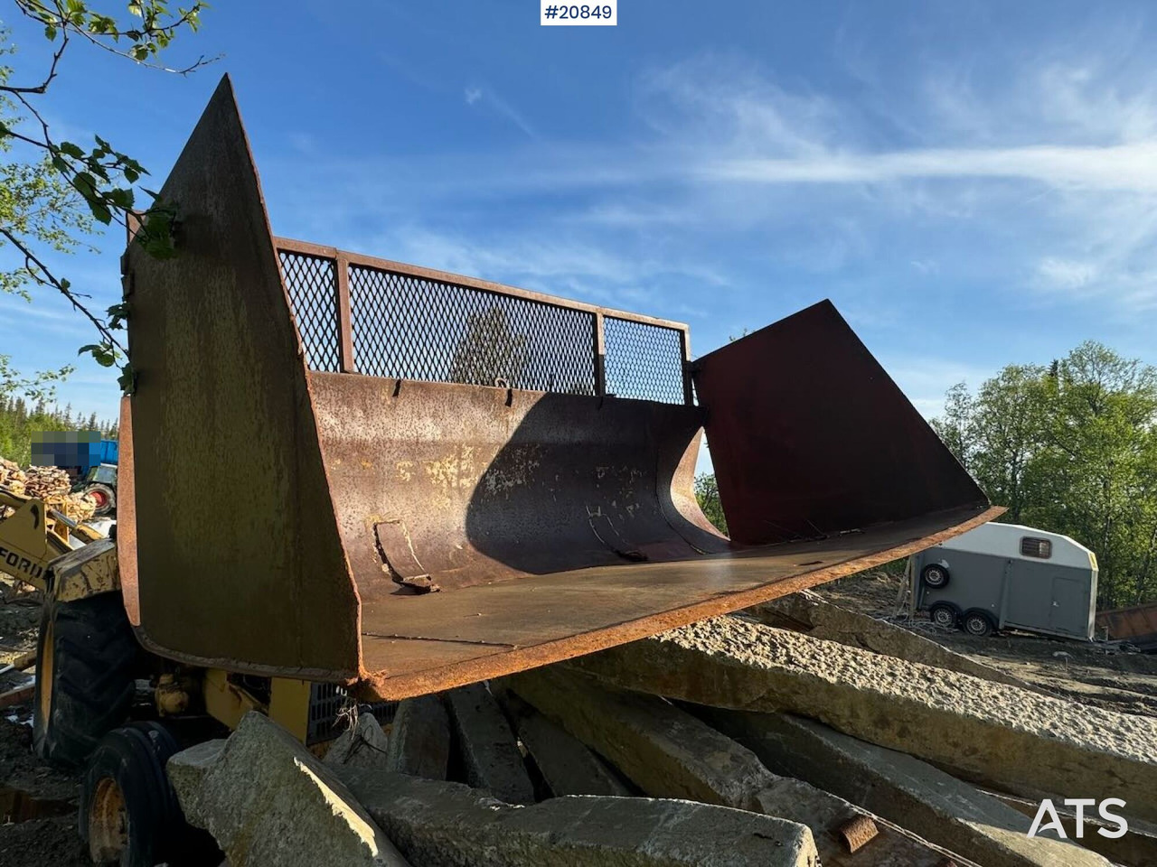 Retroexcavadora Ford 555 Traktorgraver m/ 2 frontskuffer og 2 graveskuffer: foto 16 Retroexcavadora Ford 555 Traktorgraver m/ 2 frontskuffer og 2 graveskuffer: foto 16