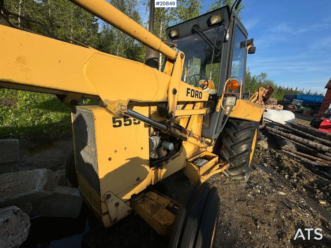 Retroexcavadora Ford 555 Traktorgraver m/ 2 frontskuffer og 2 graveskuffer: foto 29 Retroexcavadora Ford 555 Traktorgraver m/ 2 frontskuffer og 2 graveskuffer: foto 29