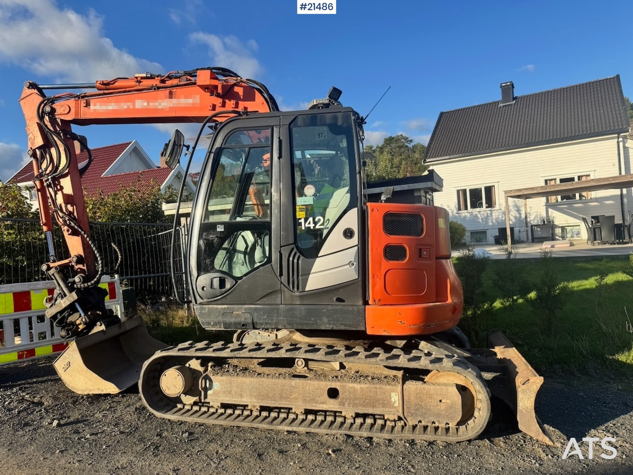 Hitachi ZX85US-5A - Excavadora de cadenas: foto 3 Hitachi ZX85US-5A - Excavadora de cadenas: foto 3