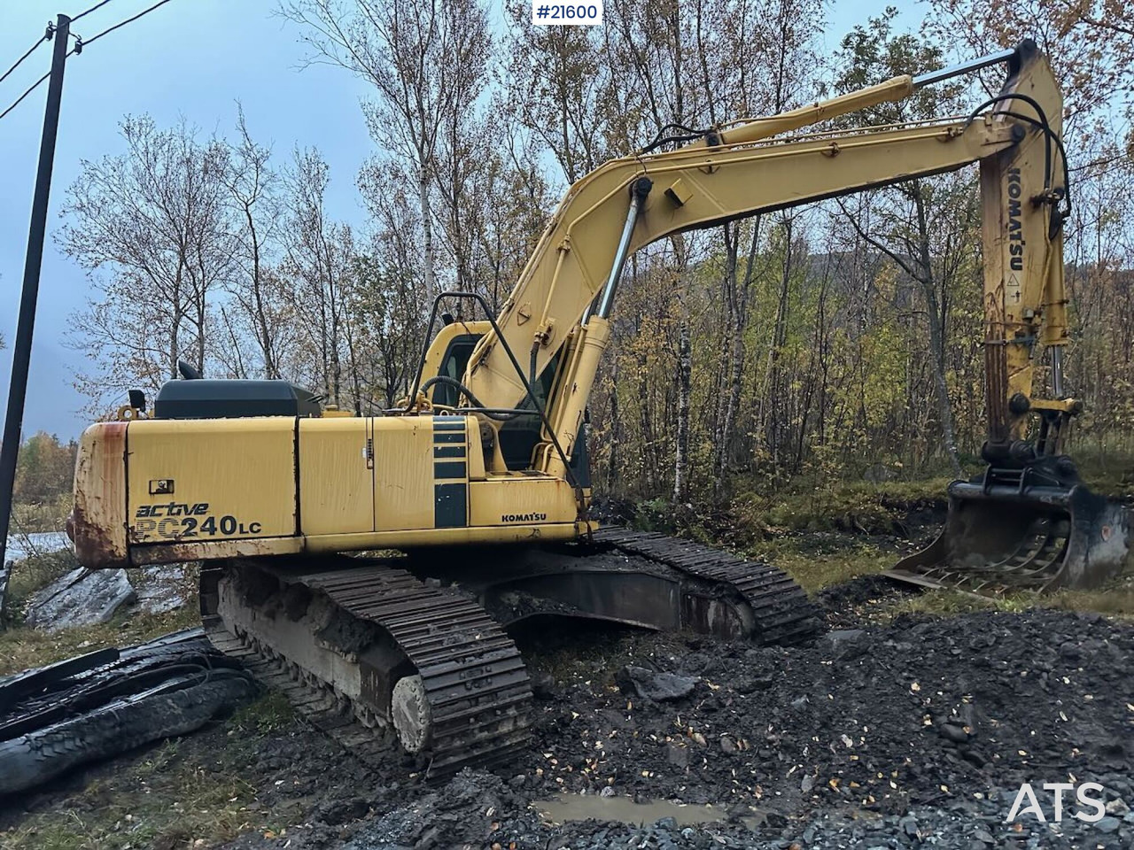 Komatsu PC240LC - Excavadora de cadenas: foto 2 Komatsu PC240LC - Excavadora de cadenas: foto 2