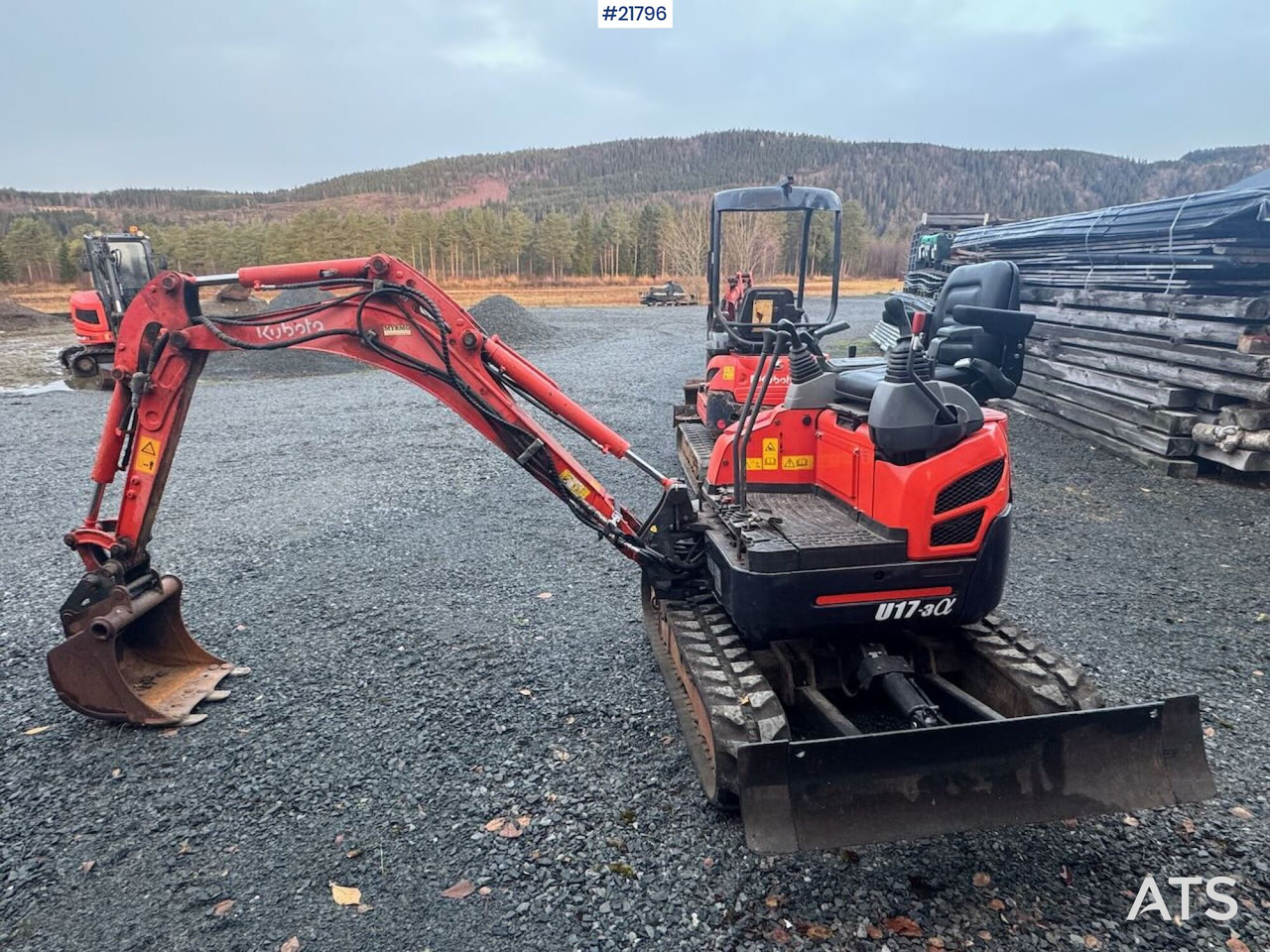 Kubota U17-3a Beltegraver m/ pusseskuffe. Spesialbygd for flytting med hellikopter. - Miniexcavadora: foto 3 Kubota U17-3a Beltegraver m/ pusseskuffe. Spesialbygd for flytting med hellikopter. - Miniexcavadora: foto 3