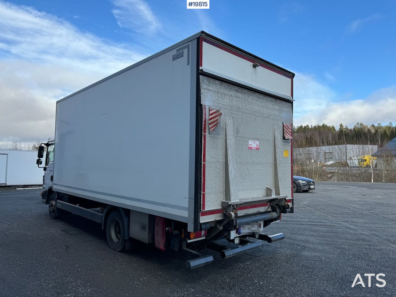 MAN TGL 12 220 - Camión caja cerrada: foto 5 MAN TGL 12 220 - Camión caja cerrada: foto 5