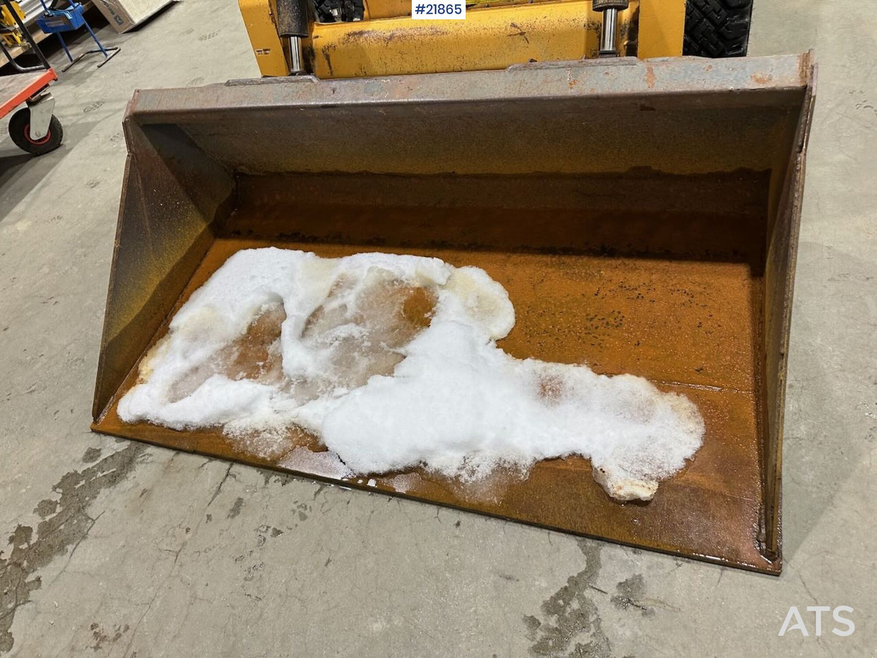 Mustang 220R kompaktlaster m/planeringskuffe og pallegafler - Minicargadora: foto 3 Mustang 220R kompaktlaster m/planeringskuffe og pallegafler - Minicargadora: foto 3