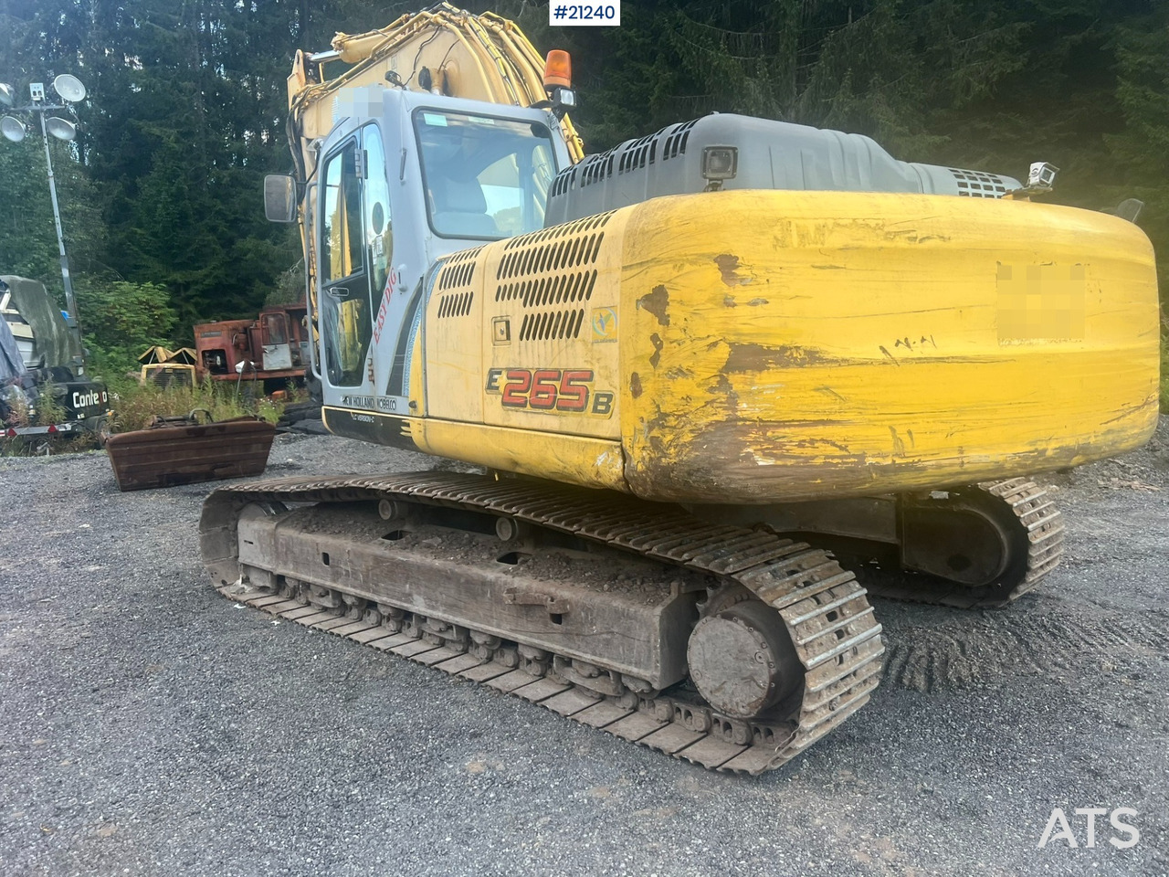 Excavadora de cadenas New Holland Kobelco E265B: foto 14 Excavadora de cadenas New Holland Kobelco E265B: foto 14