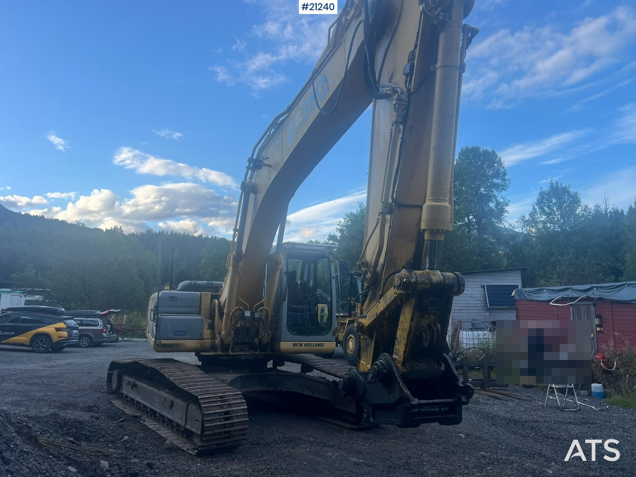 Excavadora de cadenas New Holland Kobelco E265B: foto 6 Excavadora de cadenas New Holland Kobelco E265B: foto 6