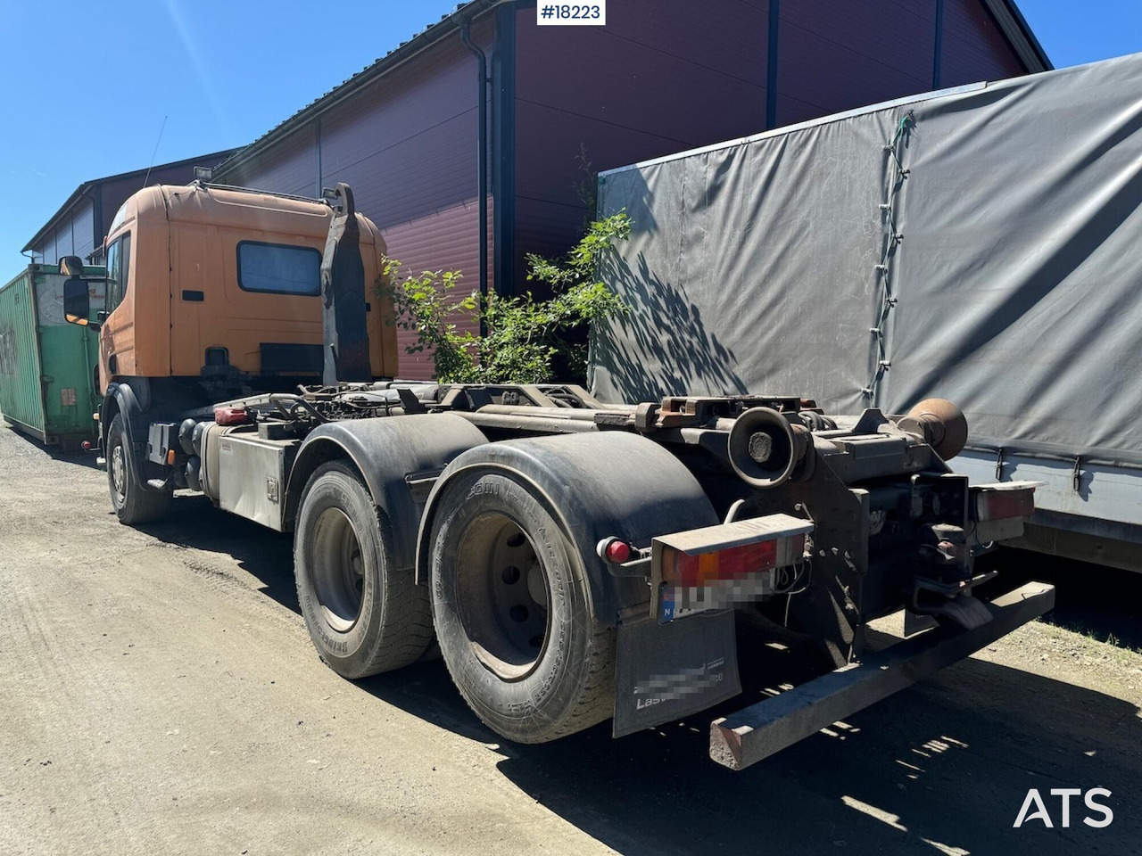 Scania 2004 Scania 124G krokbil m/ Palift krok med knekk SE VIDEO - Camión multibasculante: foto 3 Scania 2004 Scania 124G krokbil m/ Palift krok med knekk SE VIDEO - Camión multibasculante: foto 3