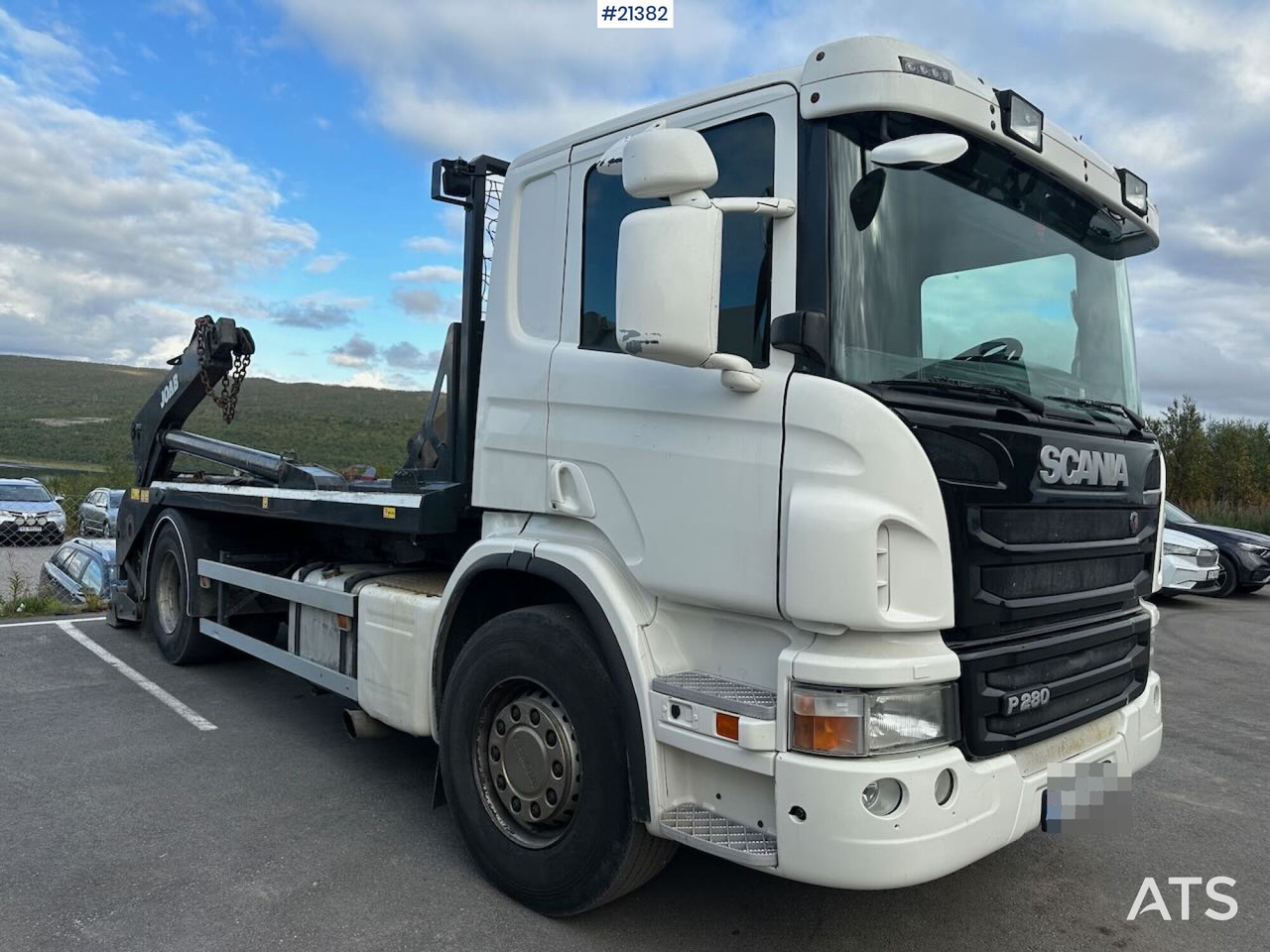 Scania P280 - Camión portacontenedor de cadenas: foto 4 Scania P280 - Camión portacontenedor de cadenas: foto 4