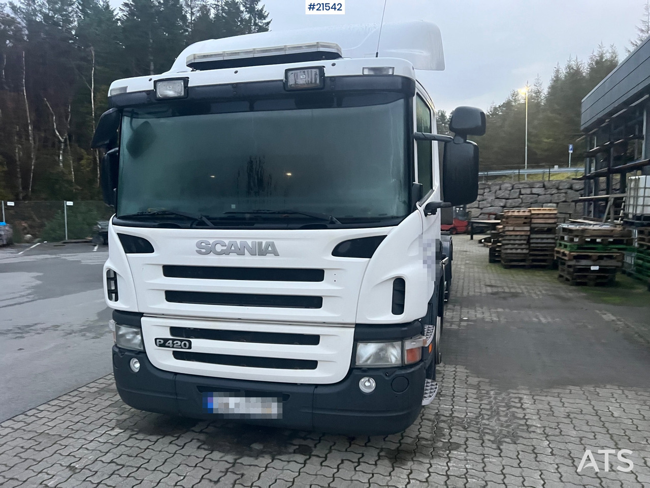 Scania P420 6x2 chassi m/ lift Rep.Objekt - Camión chasis: foto 4 Scania P420 6x2 chassi m/ lift Rep.Objekt - Camión chasis: foto 4