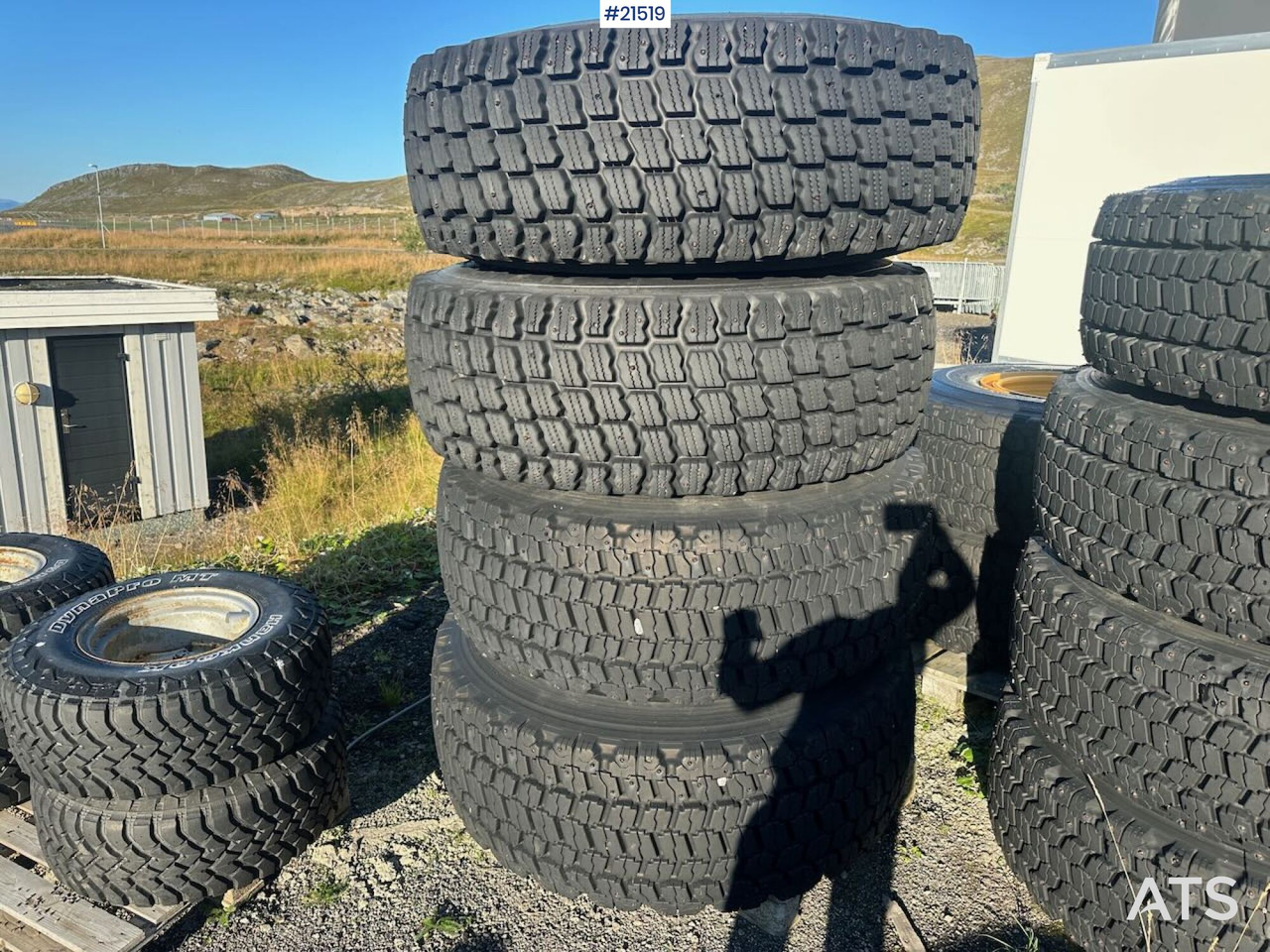 Triangle hjullaster dekk på felg til Volvo L110 hjullaster - Neumático para Maquinaria de construcción: foto 2 Triangle hjullaster dekk på felg til Volvo L110 hjullaster - Neumático para Maquinaria de construcción: foto 2