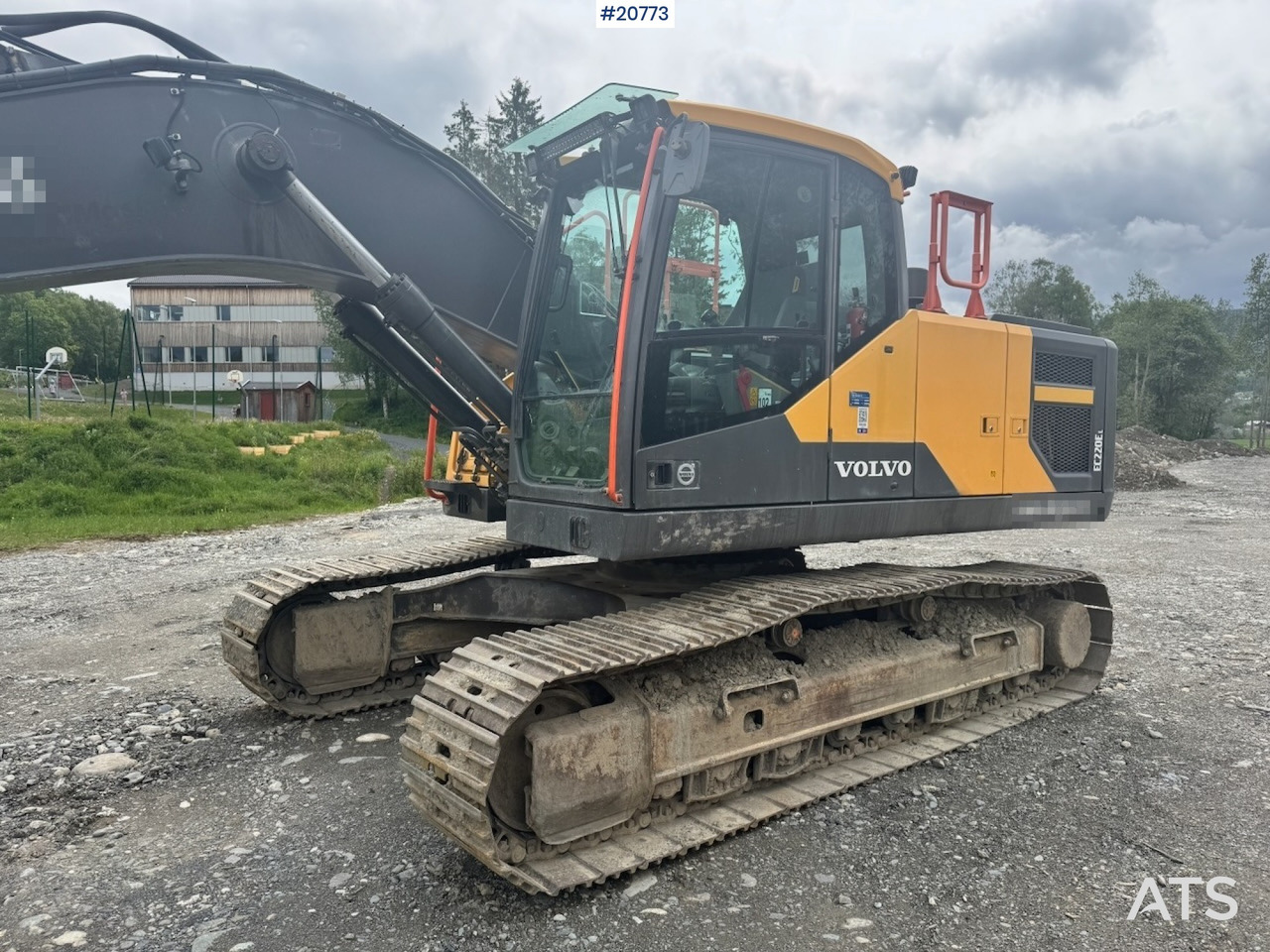 Excavadora de cadenas Volvo EC220EL: foto 26