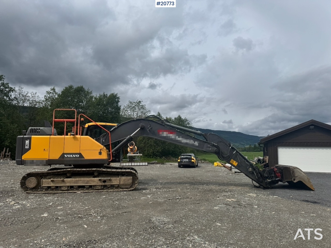 Excavadora de cadenas Volvo EC220EL: foto 8