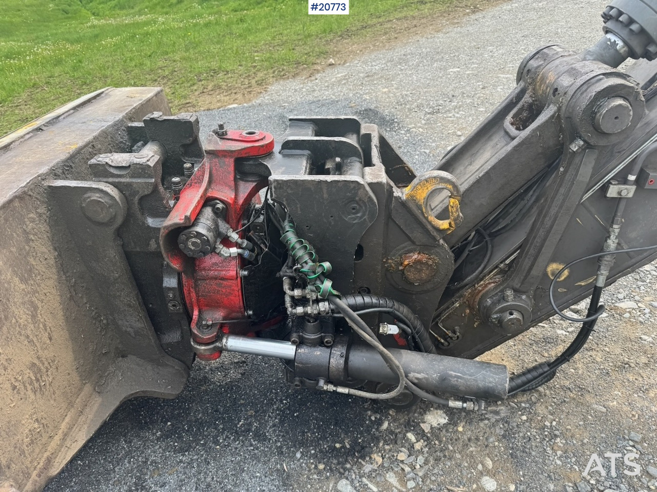 Excavadora de cadenas Volvo EC220EL: foto 16
