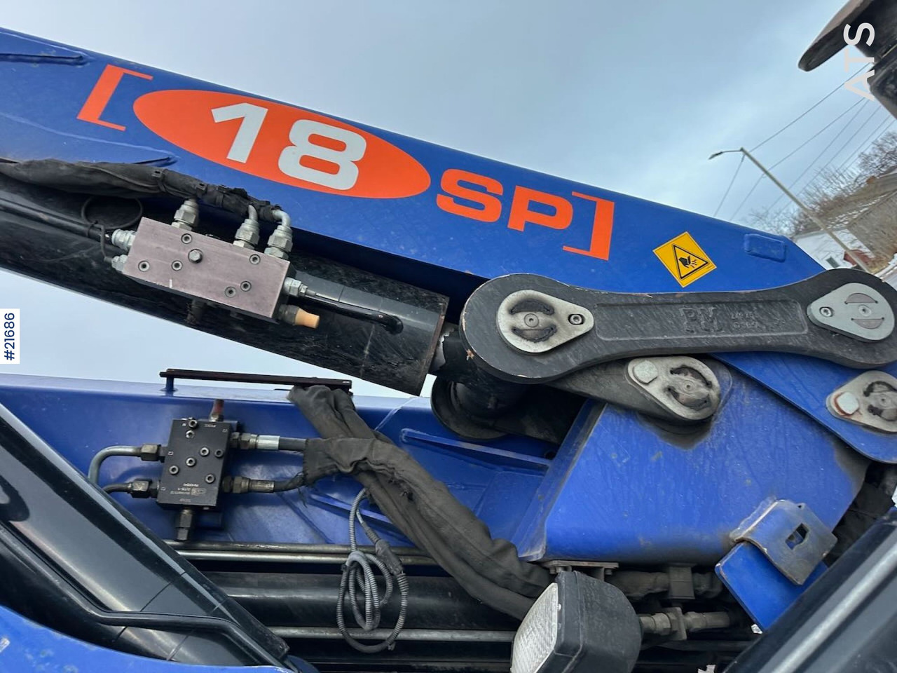 Leasing de Volvo FM12 Globetrotter 6x4 kranbil m/ bak montert 18 t/m kran og vinsj. SE VIDEO Volvo FM12 Globetrotter 6x4 kranbil m/ bak montert 18 t/m kran og vinsj. SE VIDEO: foto 27 Leasing de Volvo FM12 Globetrotter 6x4 kranbil m/ bak montert 18 t/m kran og vinsj. SE VIDEO Volvo FM12 Globetrotter 6x4 kranbil m/ bak montert 18 t/m kran og vinsj. SE VIDEO: foto 27