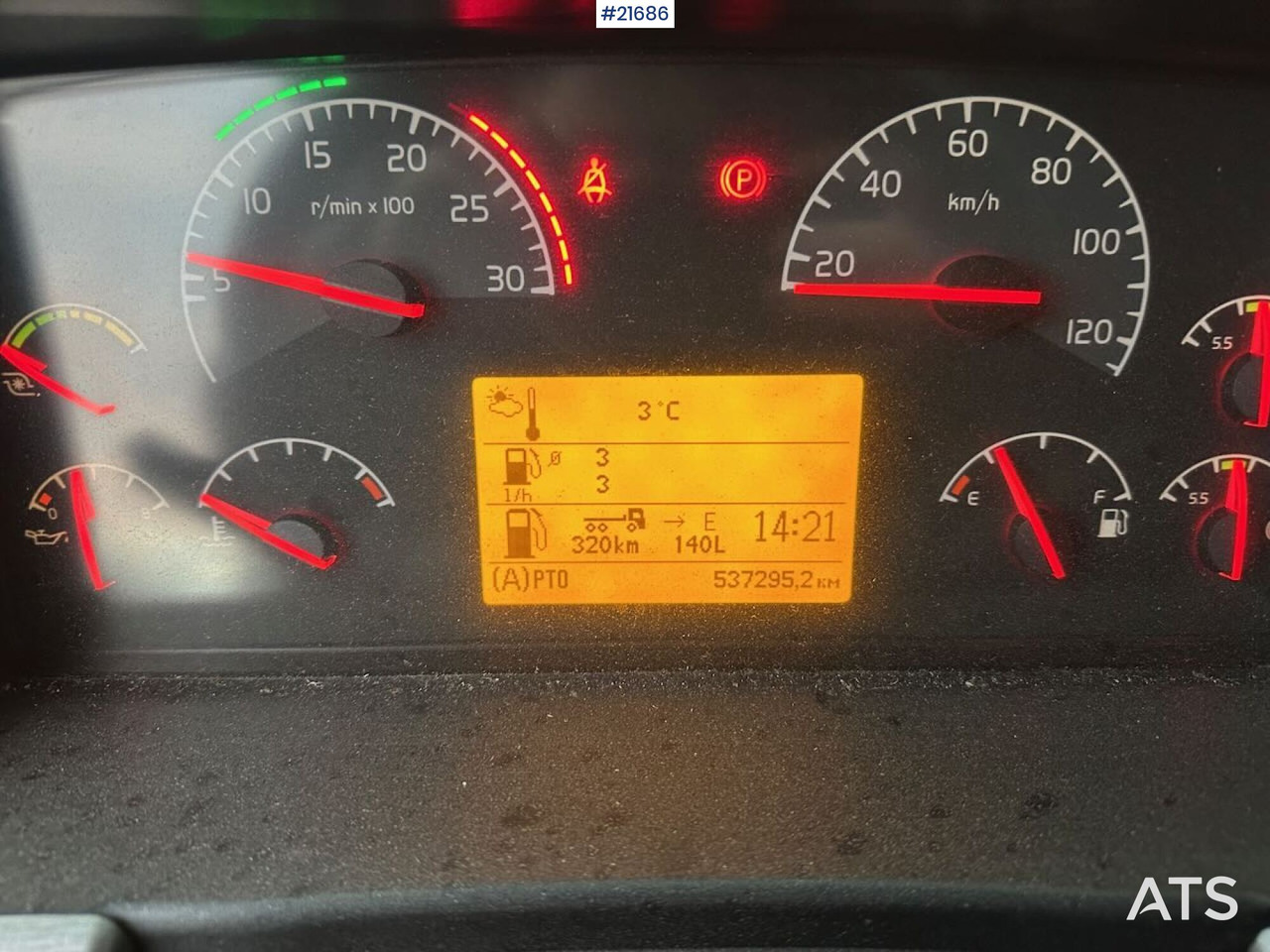 Leasing de Volvo FM12 Globetrotter 6x4 kranbil m/ bak montert 18 t/m kran og vinsj. SE VIDEO Volvo FM12 Globetrotter 6x4 kranbil m/ bak montert 18 t/m kran og vinsj. SE VIDEO: foto 44 Leasing de Volvo FM12 Globetrotter 6x4 kranbil m/ bak montert 18 t/m kran og vinsj. SE VIDEO Volvo FM12 Globetrotter 6x4 kranbil m/ bak montert 18 t/m kran og vinsj. SE VIDEO: foto 44