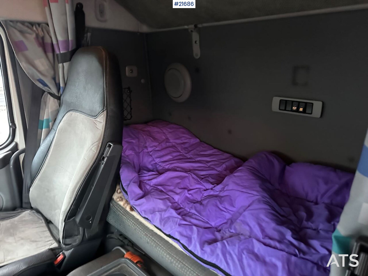 Leasing de Volvo FM12 Globetrotter 6x4 kranbil m/ bak montert 18 t/m kran og vinsj. SE VIDEO Volvo FM12 Globetrotter 6x4 kranbil m/ bak montert 18 t/m kran og vinsj. SE VIDEO: foto 40 Leasing de Volvo FM12 Globetrotter 6x4 kranbil m/ bak montert 18 t/m kran og vinsj. SE VIDEO Volvo FM12 Globetrotter 6x4 kranbil m/ bak montert 18 t/m kran og vinsj. SE VIDEO: foto 40