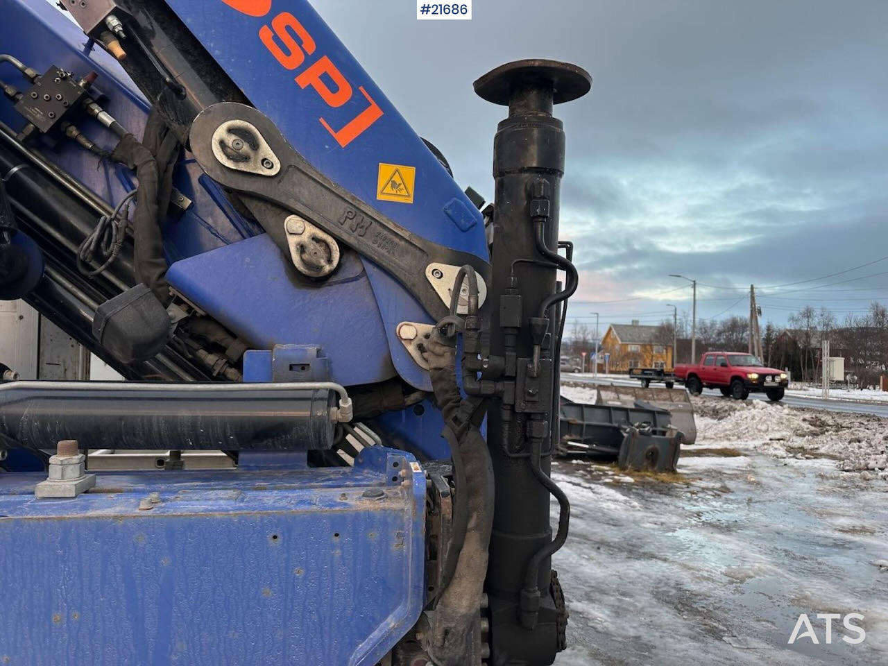 Leasing de Volvo FM12 Globetrotter 6x4 kranbil m/ bak montert 18 t/m kran og vinsj. SE VIDEO Volvo FM12 Globetrotter 6x4 kranbil m/ bak montert 18 t/m kran og vinsj. SE VIDEO: foto 28 Leasing de Volvo FM12 Globetrotter 6x4 kranbil m/ bak montert 18 t/m kran og vinsj. SE VIDEO Volvo FM12 Globetrotter 6x4 kranbil m/ bak montert 18 t/m kran og vinsj. SE VIDEO: foto 28