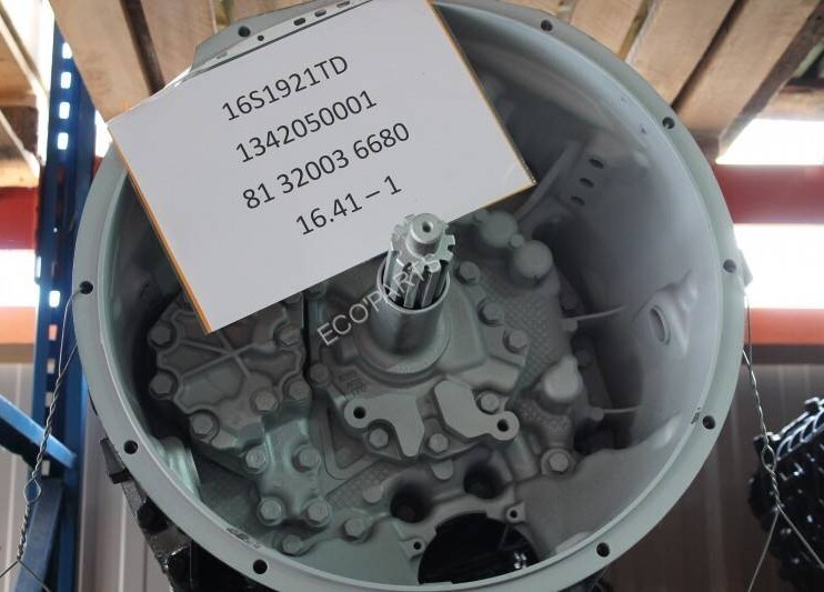 MAN 16S181IT / 16S1921 IT / 16S2221 IT Boite entièrement reconditionnée garantie 1 AN 16S1921TD / 1342050001 / 81320036680 16S2221TD / 1343050019 / 81320046017 16S1921TD / 1342050001 / 81320036680 16S2321 - Transmisión para Camión: foto 1 MAN 16S181IT / 16S1921 IT / 16S2221 IT Boite entièrement reconditionnée garantie 1 AN 16S1921TD / 1342050001 / 81320036680 16S2221TD / 1343050019 / 81320046017 16S1921TD / 1342050001 / 81320036680 16S2321 - Transmisión para Camión: foto 1