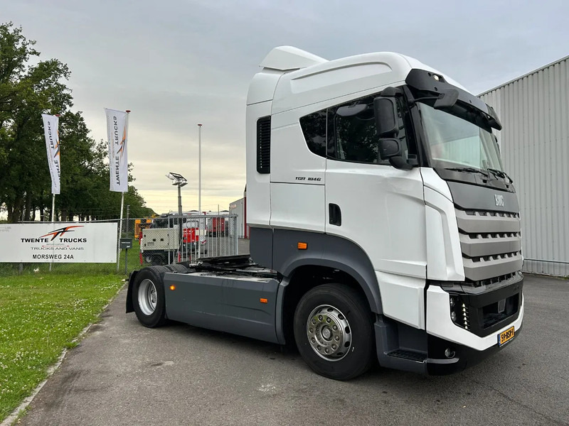 BMC TUGHRA 1846 TGR 460PK Euro 6 powered by Iveco / Automatic gearbox ZF - Cabeza tractora: foto 1 BMC TUGHRA 1846 TGR 460PK Euro 6 powered by Iveco / Automatic gearbox ZF - Cabeza tractora: foto 1