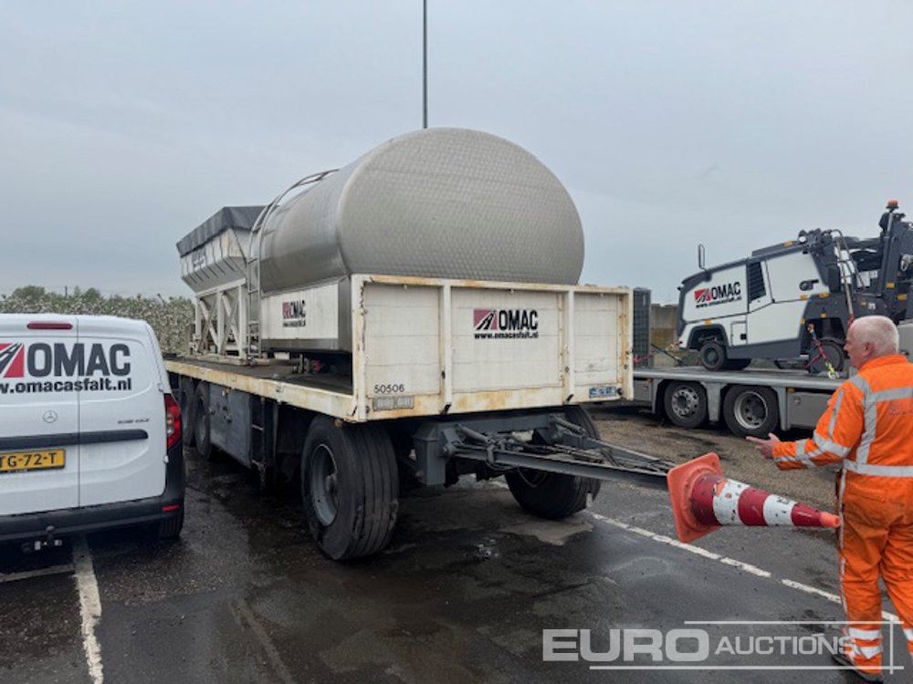 1988 JUMBO TV280C Tri-axle Split Spreader Trailer, Watertank, Hatz 1D41C engine, Conveyorbelt (Dutch Export Docs. Available) - Remolque isotérmico: foto 5 1988 JUMBO TV280C Tri-axle Split Spreader Trailer, Watertank, Hatz 1D41C engine, Conveyorbelt (Dutch Export Docs. Available) - Remolque isotérmico: foto 5