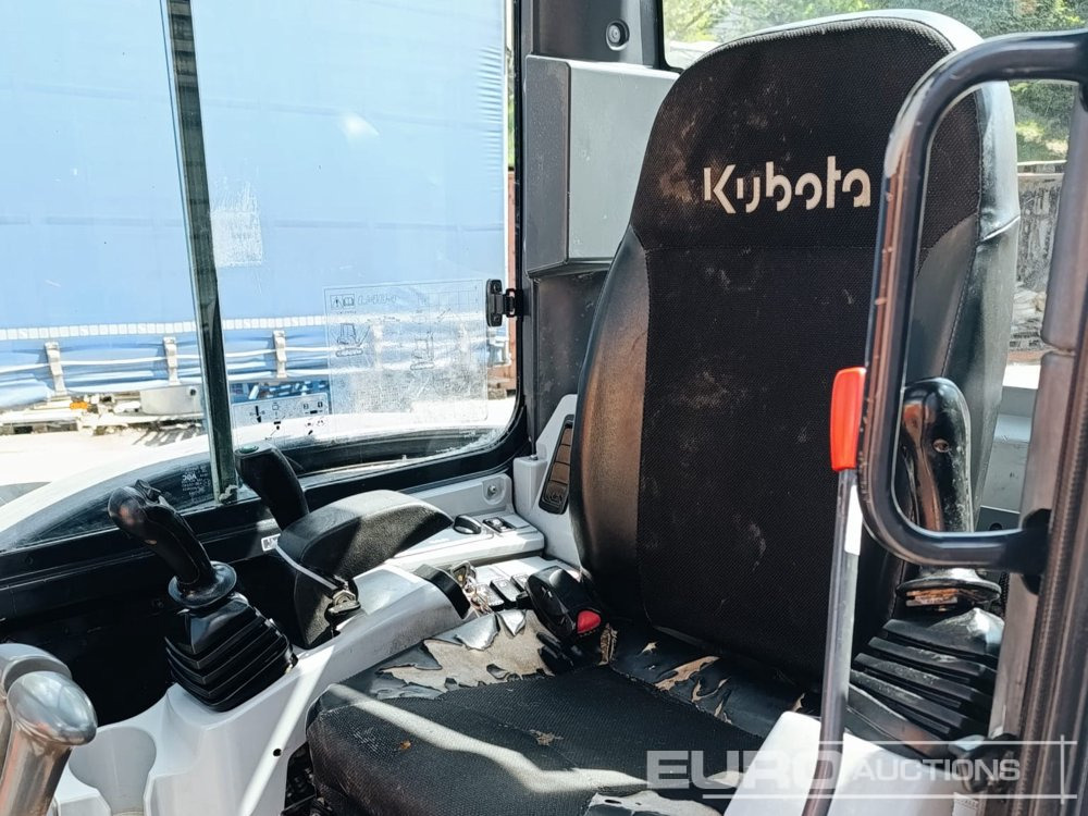 2010 Kubota U48-4 - Miniexcavadora: foto 4 2010 Kubota U48-4 - Miniexcavadora: foto 4