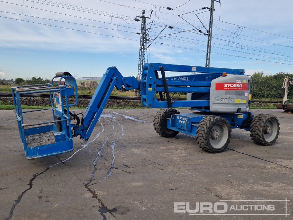2012 Genie Z45/25J - Plataforma elevadora: foto 1 2012 Genie Z45/25J - Plataforma elevadora: foto 1