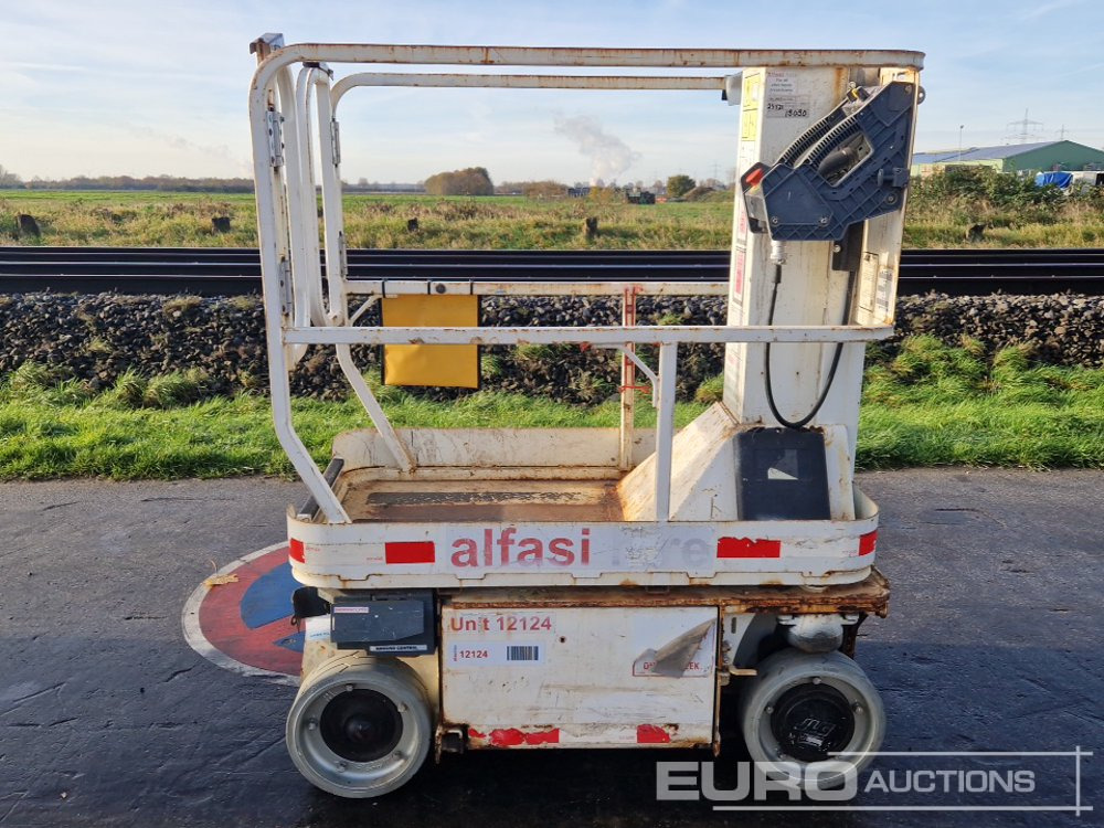 2013 JLG 1230ES - Plataforma de mástil vertical: foto 2 2013 JLG 1230ES - Plataforma de mástil vertical: foto 2